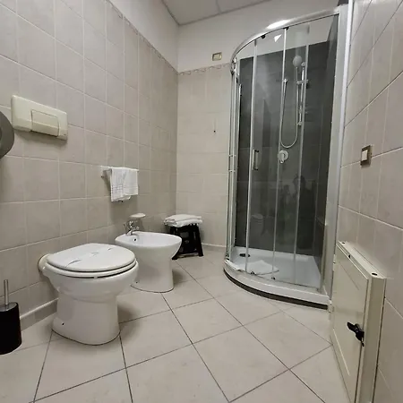 4 Mori كالياري