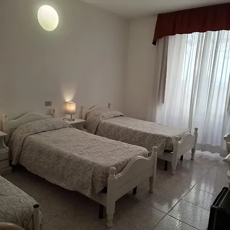 Hotel 4 Mori