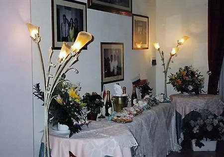 4 Mori 3* كالياري