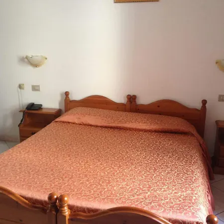 4 Mori Hotell Cagliari